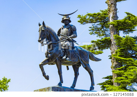 Aoba Castle ruins and the statue of Date Masamune on horseback Aoba Castle ruins and the statue of Date Masamune on horseback 127145088