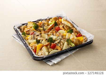 Grilled vegetables (gyugyuyaki) 127146128