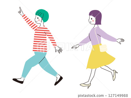 兩位年輕女子愉快地向前走 127149988