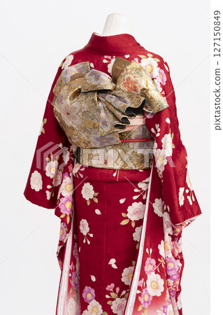 使用軀幹來穿上振袖（無人出席） 127150849