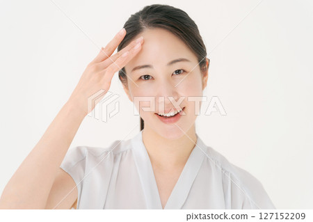 A young woman with a smile 127152209