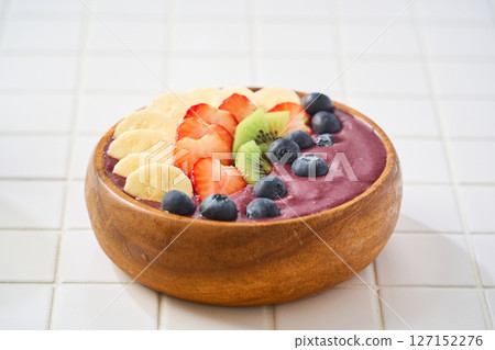 香蕉草莓巴西莓碗 香蕉草莓巴西莓碗 127152276