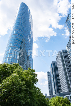 Landscape of the office town looking up at a skyscraper 127152660