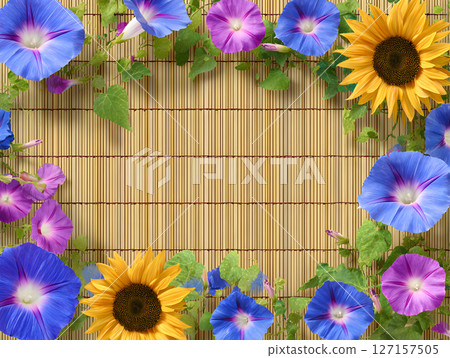 竹簾背景上一幀牽牛花和向日葵 127157505