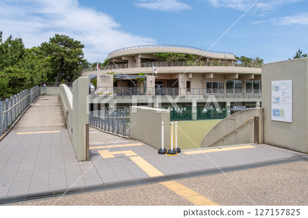 Chigasaki City Experience Learning Center Umikaze Terrace 127157825