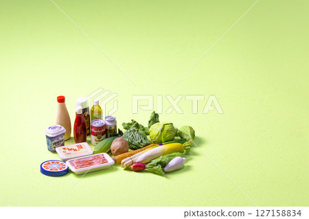 Household budget/G 127158834