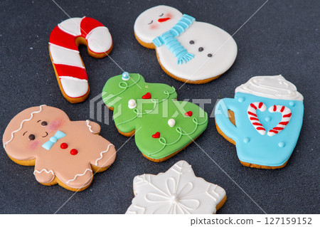 Gingerbread Christmas tree cookies Gingerbread Christmas tree cookies 127159152