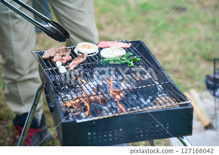 露營、戶外、烤肉、BBQ、烤肉、炭火 127166042