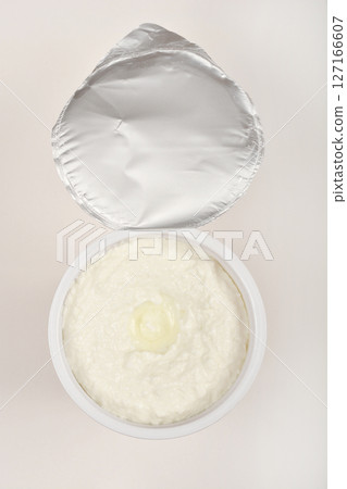 Fresh cottage cheese 127166607
