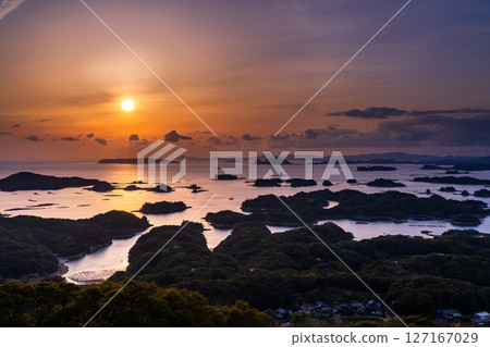 長崎縣佐世保灣九十九島的日落 127167029