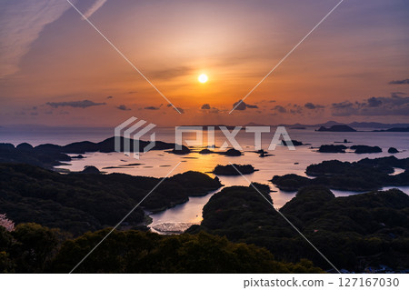 Sunset over the Kujukushima Islands in Sasebo Bay, Nagasaki Prefecture 127167030