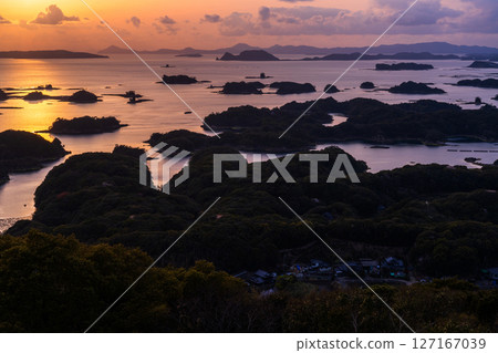長崎縣佐世保灣九十九島的日落 127167039