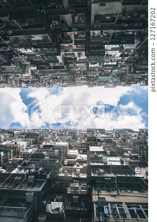 怪物大廈 127167202