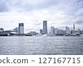 橫濱港未來與地標塔風景 1 127167715
