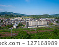 A residential area with a clear blue sky (Kawaguchi, Nagaoka City, Niigata Prefecture) 127168989