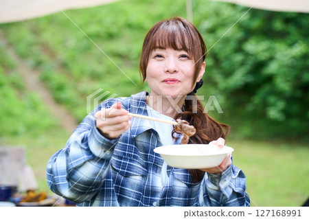 老人、露營、戶外、烤肉、BBQ、家人、同事、朋友 127168991