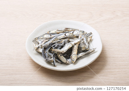 Dried sardines, ingredients for making soup stock, processed seafood products, ingredients for making soup stock, health foods, ingredients for making soup stock Dried sardines, ingredients for making soup stock, processed seafood products, ingredients for making soup stock, health foods, ingredients for making soup stock 127170254