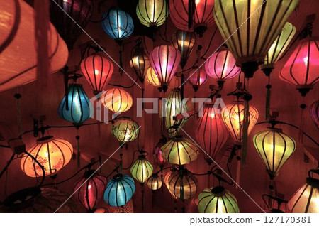 亞洲元宵節/晚上的節日 亞洲元宵節/晚上的節日 127170381