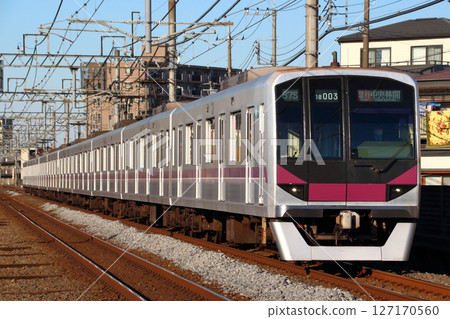 [Z] Tokyo Metro Hanzomon Line 08 Series Train (Tobu Isesaki Line Direct) 127170560