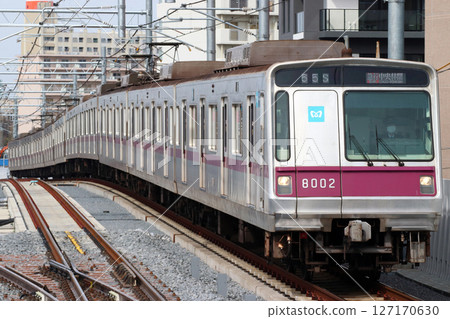 [Z] Tokyo Metro Hanzomon Line 8000 Series Train (Tobu Isesaki Line Direct) 127170630