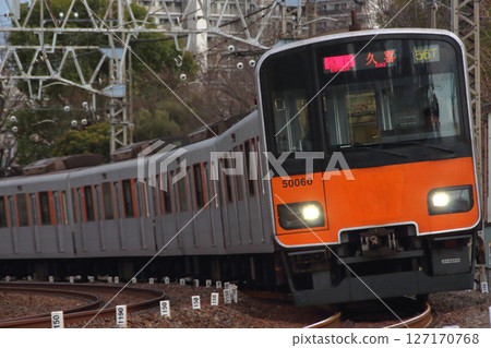 [TN] Tobu Isesaki Line 50050 series (direct to Tokyo Metro Hanzomon Line) 127170768