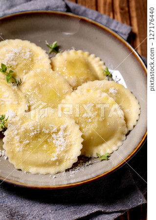 Homemade Ravioli with Cheese and Herbs 127176440
