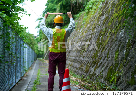 交通管制、導引、保全、門衛、施工、導引、高級 127179571