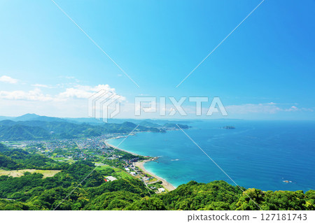 Chiba Prefecture Blue Sky and Blue Sea Boso Peninsula (View from Mt. Nokogiri) Chiba Prefecture Blue Sky and Blue Sea Boso Peninsula (View from Mt. Nokogiri) 127181743
