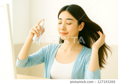 年輕女性的生活方式護膚7、在窗邊的明媚陽光下放鬆和護膚 127183268