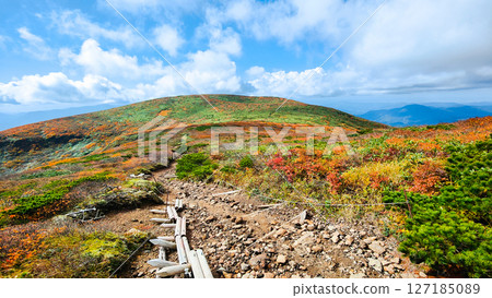 秋季攀登栗駒山（栗駒山～益山） 127185089