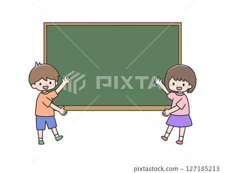 顯示黑板的男孩和女孩 127185213