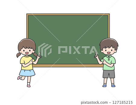 指著黑板的女孩和男孩 127185215