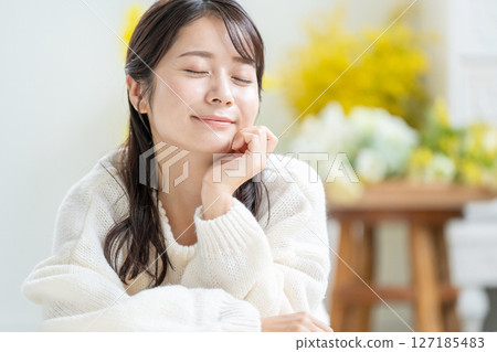 年輕的女士的肖像 127185483