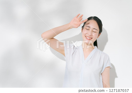 夏季女性美麗形象 夏季女性美麗形象 127187037