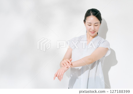 夏季身體護理圖像 夏季身體護理圖像 127188399