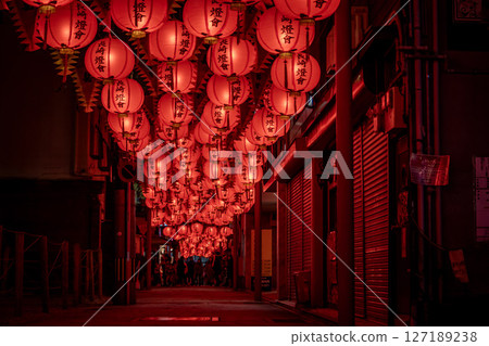 長崎燈籠節的夢幻夜景 127189238