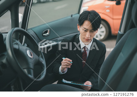 汽車現場評估 127191276