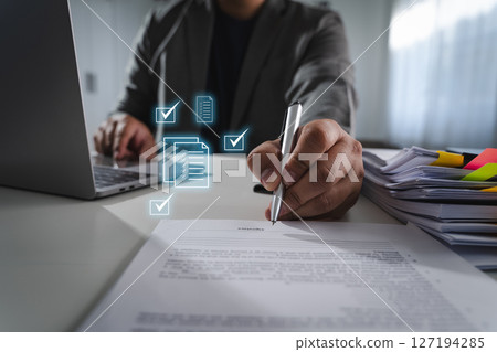 Approved the survey form checklist person  127194285