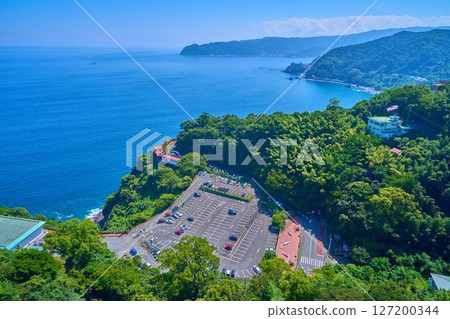 View of the south side from Atami Castle in Atami City, Shizuoka Prefecture (Nishikigaura, parking lot, Ajiro, Asahiyama, etc.) 127200344