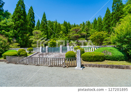 東京八王子武藏野孝順皇后昭和天皇東陵 東京八王子武藏野孝順皇后昭和天皇東陵 127201895