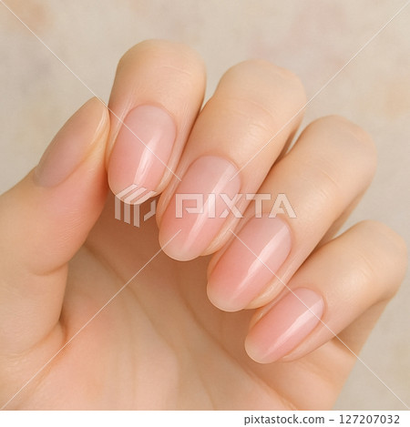 Woman's hands with nails 127207032
