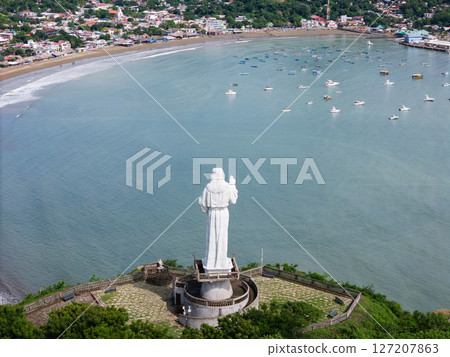 Statue of Jesus in San Juan Del Sur 127207863