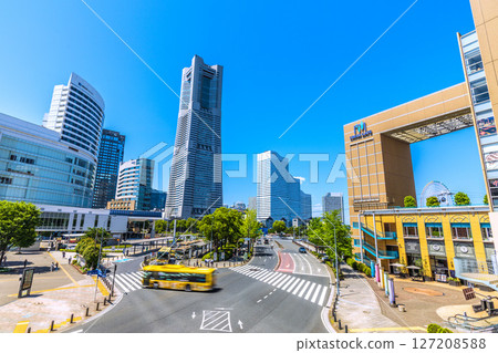 Tokyo cityscape in Japan, overlooking Sakuragicho Station, Landmark Tower, and Air Cabin Sakuragicho Station Tokyo cityscape in Japan, overlooking Sakuragicho Station, Landmark Tower, and Air Cabin Sakuragicho Station 127208588