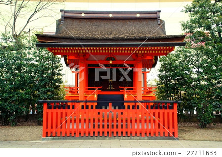 京都府，伏見稻荷大社，禦旅所（稻荷神社），京都市南區西九條池之內町，2022 年 2 月 127211633
