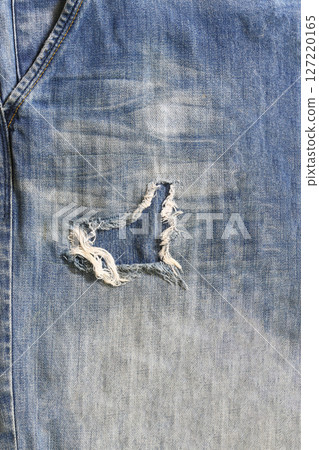 Old texture of Blue Denim background. Vertical image blue Jeans vintage pattern. 127220165