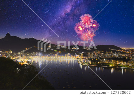 Beautiful night view of Rio de Janeiro bay 127220662