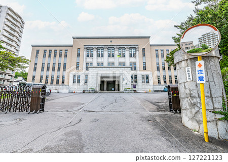 小樽市，北海道，小樽市政廳在陽光明媚的日子 127221123