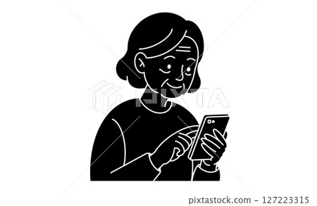 老年人享受使用智慧型手機、老年人和科技的場景 127223315