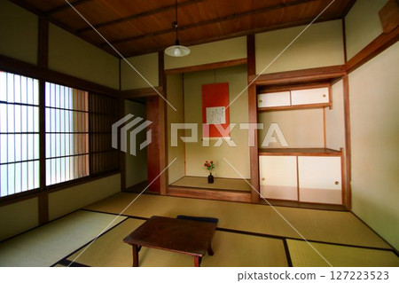 宇宙能量傾瀉而下，守護京都免受惡靈侵擾…鞍馬寺的“藤柏亭” 127223523