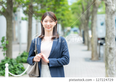 Women business Women business 127224729